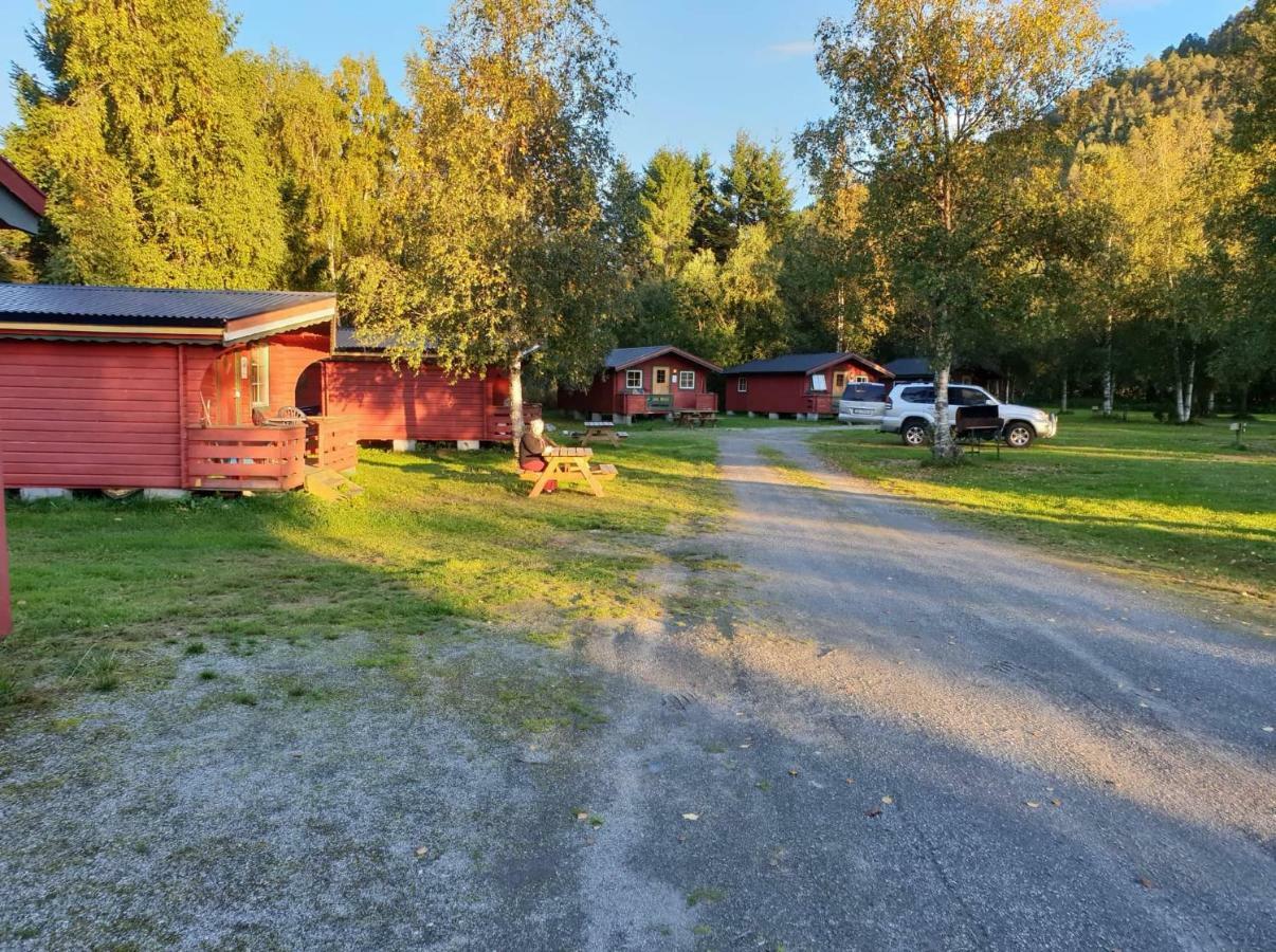 Romsdalseggen Camping Isfjorden 외부 사진